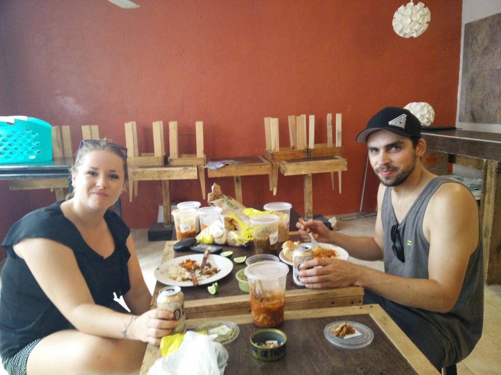 Humble Bumble Hostel Playa del Carmen Buitenkant foto