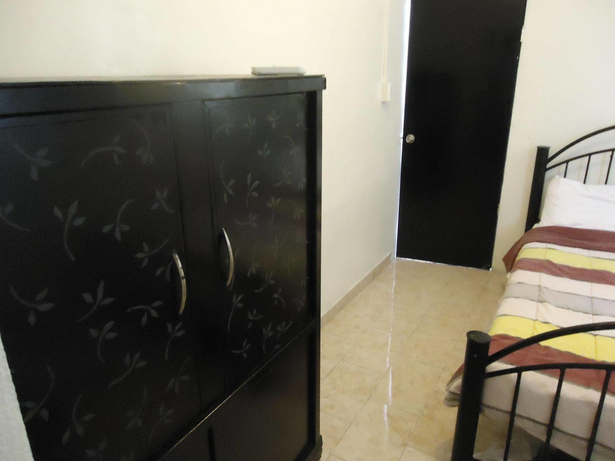 Humble Bumble Hostel Playa del Carmen Buitenkant foto